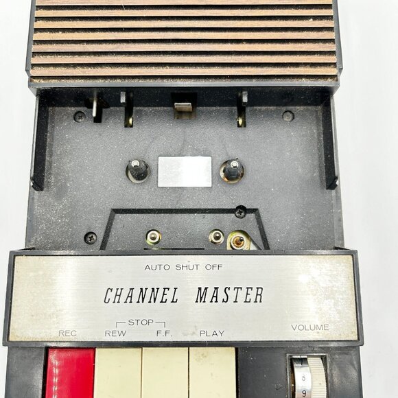 Vtg Channel Master Solid State Cassette Tape Player Recorder 6321 works read - Picture 2 of 7